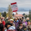 Imagen de Radio Nacional Bariloche: con un sentido abrazo y un baile rechazaron la privatización