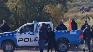 Tensión en el ingreso a un yacimiento de Rincón de los Sauces: Policía detuvo a dos mujeres