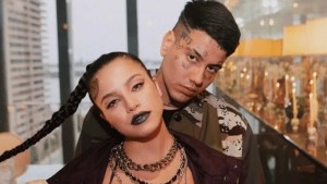 Video | Así enfrentó Duki a los rumores de embarazo de Emilia Mernes: «Gohan o Cersei»