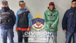 Robaron un televisor en Añelo y fueron detenidos mientras escapaban por las chacras