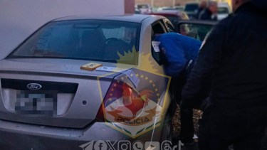 El vehículo utilizado en los delitos era un Ford Fiesta. Foto: Policía de Neuquén. 