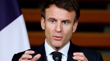 Emmanuel Macron adelantó las elecciones legislativas en Francia. Crédito AFP