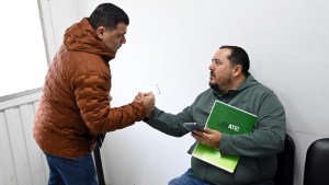 Paritarias en Río Negro: rechazo de UPCN y ATE a la oferta del gobierno de blanquear los 30.000 pesos de 2023