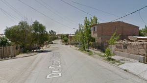 Chocó a madre e hija en Neuquén: los presentes lo golpearon y terminó en el hospital