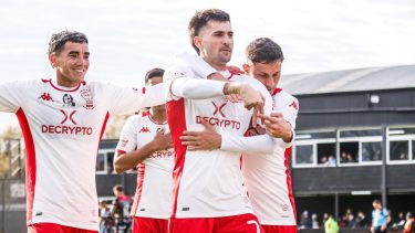 Pussetto metió uno de los mejores goles del campeonato.