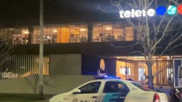 Tensión en la puerta de Telefé por la salida de Furia