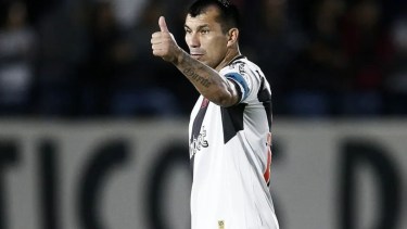 Gary Medel dio el ok para llegar a Boca pero debe resolver su salida de Vasco Da Gama.