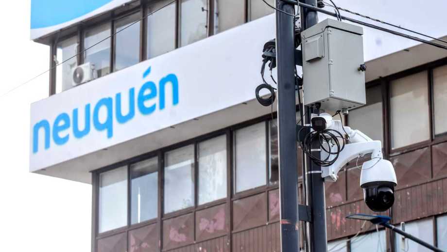 Fotomultas en Neuquén (foto Cecilia Maletti)