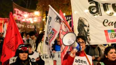 Video| Marcharon en Neuquén por la liberación de los detenidos en la protesta contra la Ley Bases