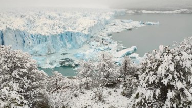Patagonia mágica. El glaciar Perito Moreno en Santa Cruz después de la nevada. Fotos: Vanessa Haines.
