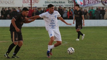 Franco López, autor del gol de la victoria para Atlético Regina. (Foto: Mayra Diaz)
