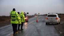 Imagen de Temporal de nieve: habilitan la Ruta 6 solo para vehículos livianos entre el Alto Valle y la Región Sur