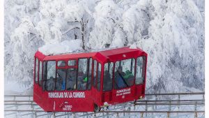 Bariloche llena de nieve desde la cumbre más linda: abrió el Teleférico Cerro Otto