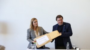 Weretilneck ve a María Emilia Soria como su principal rival en Río Negro