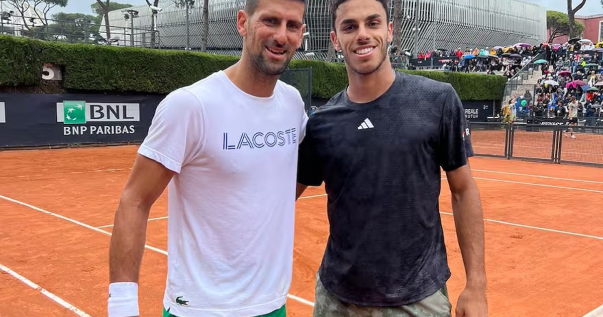 Djokovic llenó de elogios a Cerúndolo en la previa del cruce por Roland Garros: «Le tengo mucho…» thumbnail