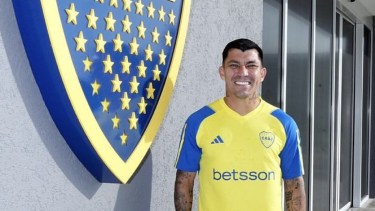 Gary Medel fue presentado como nuevo refuerzo de Boca.