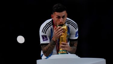 Leandro Paredes le respondió a Mbappé.