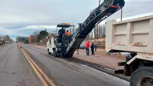 Ruta 22 en obra: mantenimiento entre Allen y Roca, con promesas de seguir en otros puntos de Río Negro