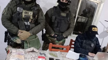Durante el allanamiento demoraron a dos personas. Foto: gentileza