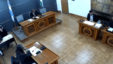 El juez Ricardo Calcagno resolvió el viernes último prorrogar la prisión preventiva impuesta  a los hermanos Ríos, que están imputados por el homicidio de Axel Alvarado Peralta, en Bariloche. (foto de archivo)