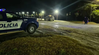 La niña permanece internada en estado crítico. 