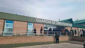 Apuntó a un policía en el hospital de Cutral Co:  hay cuatro detenidos