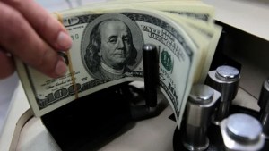 El dólar blue subió 20 pesos este lunes y los financieros parecen haber encontrado su techo