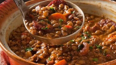 Guiso de lentejas anti frío: tentador, fácil de hacer y muy sabroso