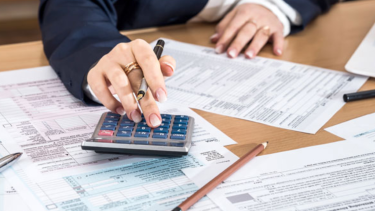 El gobierno espera una baja en los precios de productos importados. Foto Archivo.