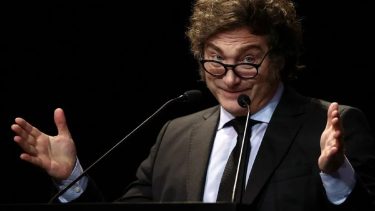 Javier Milei suspendió su participación en el G7, en Italia.