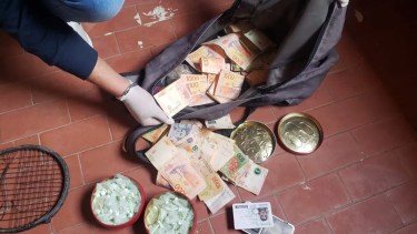 Desmantelaron una red que distribuía droga en Cipolletti, luego de tres allanamientos.