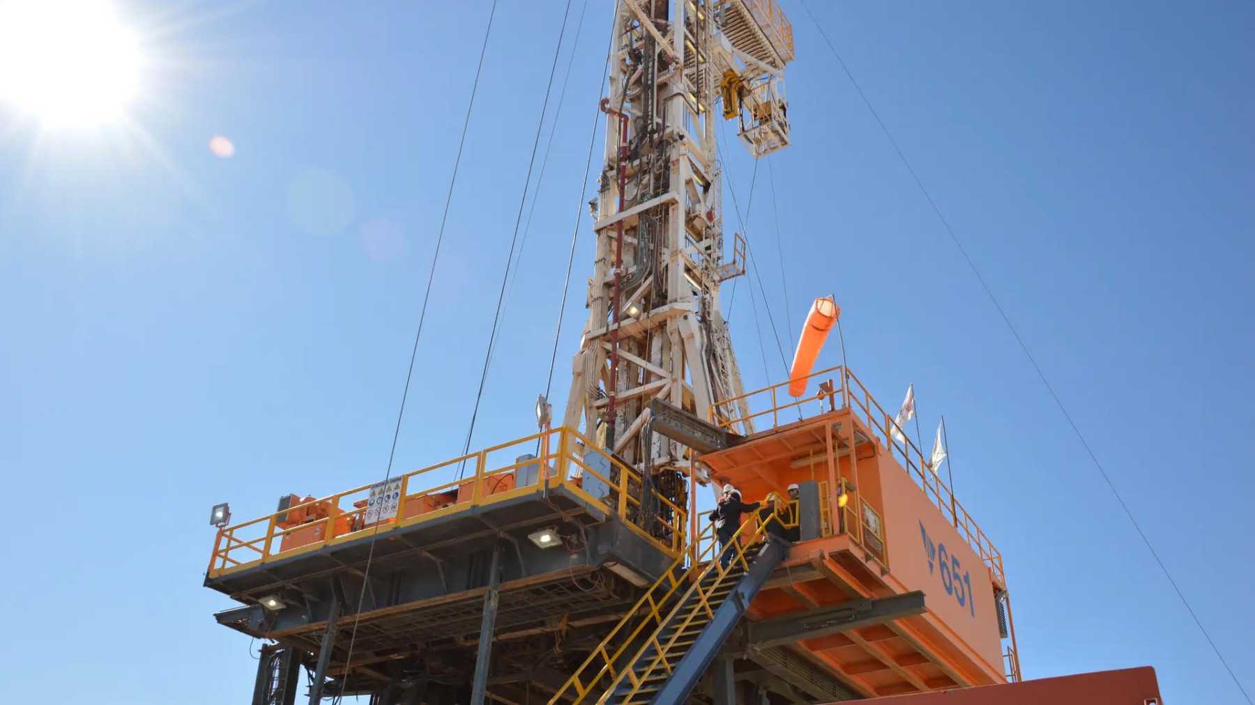 Weretilneck y las condiciones para su segunda renovación de contratos petroleros