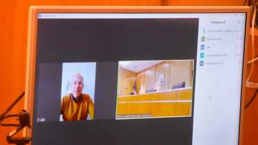 El día de la declaración de responsabilidad, Emiliano Gatti escuchó la sentencia vía Zoom desde Bahía Blanca, donde reside actualmente. foto: archivo.