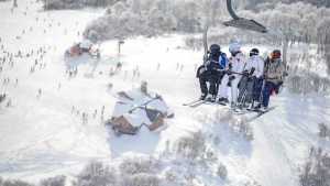 Cerro Chapelco adelanta la apertura de la temporada 2024 para esquiar en San Martín de los Andes