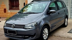 Le robaron el auto a un cura en Neuquén: pide ayuda para recuperarlo