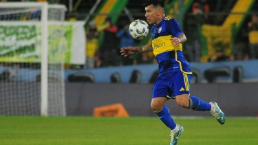 Gary Medel durante su retorno a Boca. Foto: FBaires.
