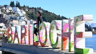 Bariloche es el principal destino del turismo estudiantil de Argentina (Foto: Archivo)