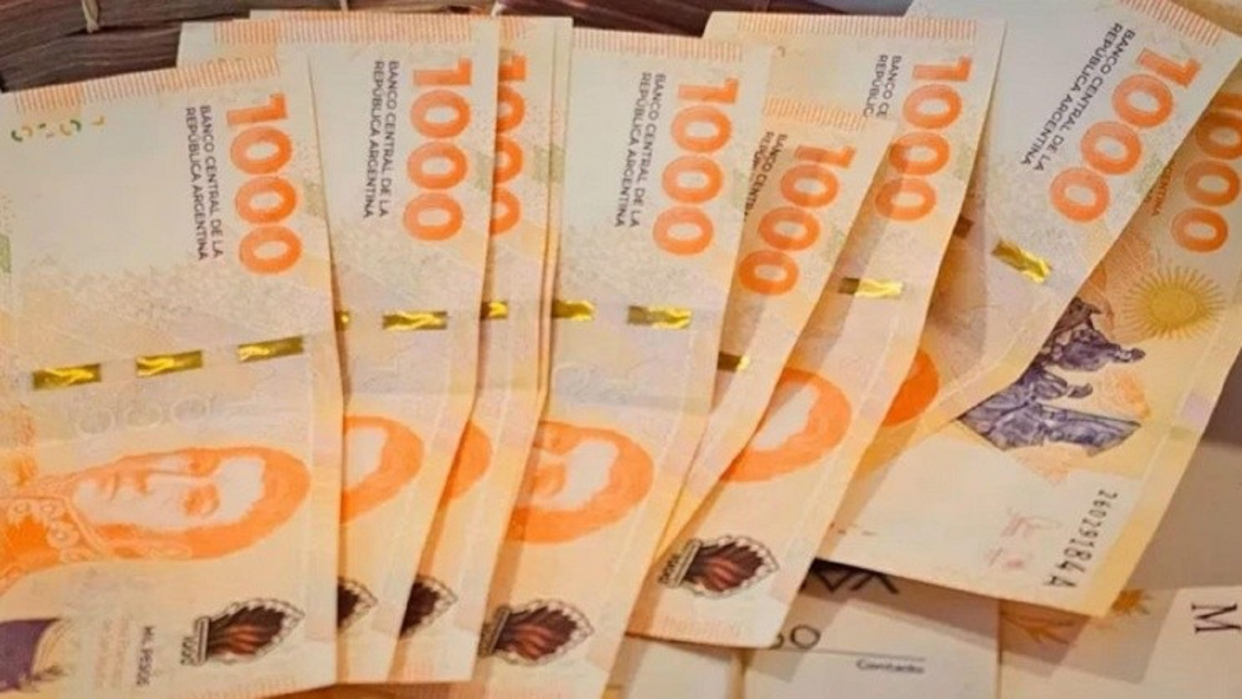 El bono de 70 mil pesos de Anses es oficial: quiénes lo cobran en julio ...