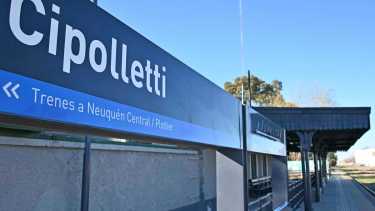 La estación de Cipolletti espera por el Tren del Valle.