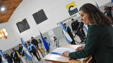 La intendenta Montanaro fue cuestionada desde la oposición por el retroceso con la ordenanza.