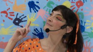 Vacaciones de invierno en Neuquén: «Arcoíris de canciones», una propuesta con música, teatro y juego