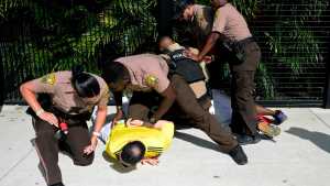 Video | Fuertes incidentes en la previa de la final de la Copa América: corridas, hinchas heridos y detenidos