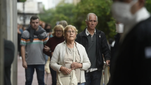 El Gobierno confirmó el aumento que recibirán los jubilados y pensionados de Anses en agosto 2024