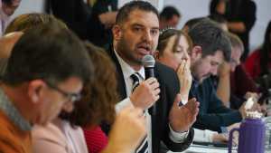 Esto es en off: La invitación a pelear de un legislador de Río Negro