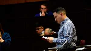 Con cambios, sancionaron la ley que descuenta deudas del sueldo a empleados públicos de Neuquén