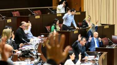 El "plus" para el personal docente fue votado en la última sesión de la Legislatura, previo al receso de invierno. Foto Matías Subat.