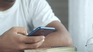 Estatales recibieron un extraño mail en Río Negro: qué se sabe de la «resolución 234/24»