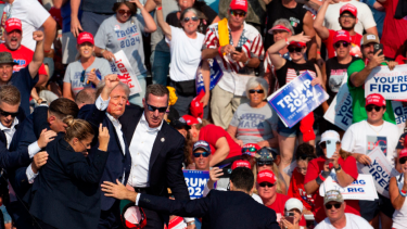 El FBI identificó a Thomas Matthew Crooks como el tirador en el intento de asesinato del expresidente Donald Trump durante un mitin en Pensilvania. Foto AFP.