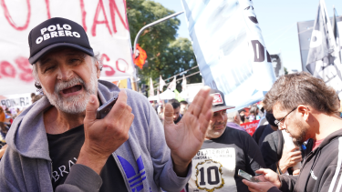 Eduardo Belliboni, líder del Polo Obrero, enfrenta acusaciones por fraude millonario al Estado. Foto Clarín.