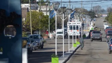 Chocaron en una esquina, destruyeron una casa en San Antonio Oeste y ahora ambos deberán pagar